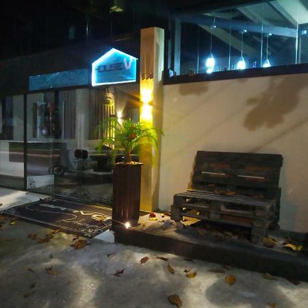 Pousada Bravo House Balneário Camboriú Eksteriør bilde