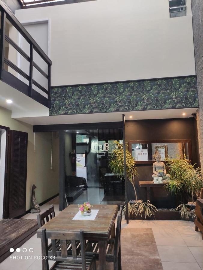 Pousada Bravo House Balneário Camboriú Eksteriør bilde
